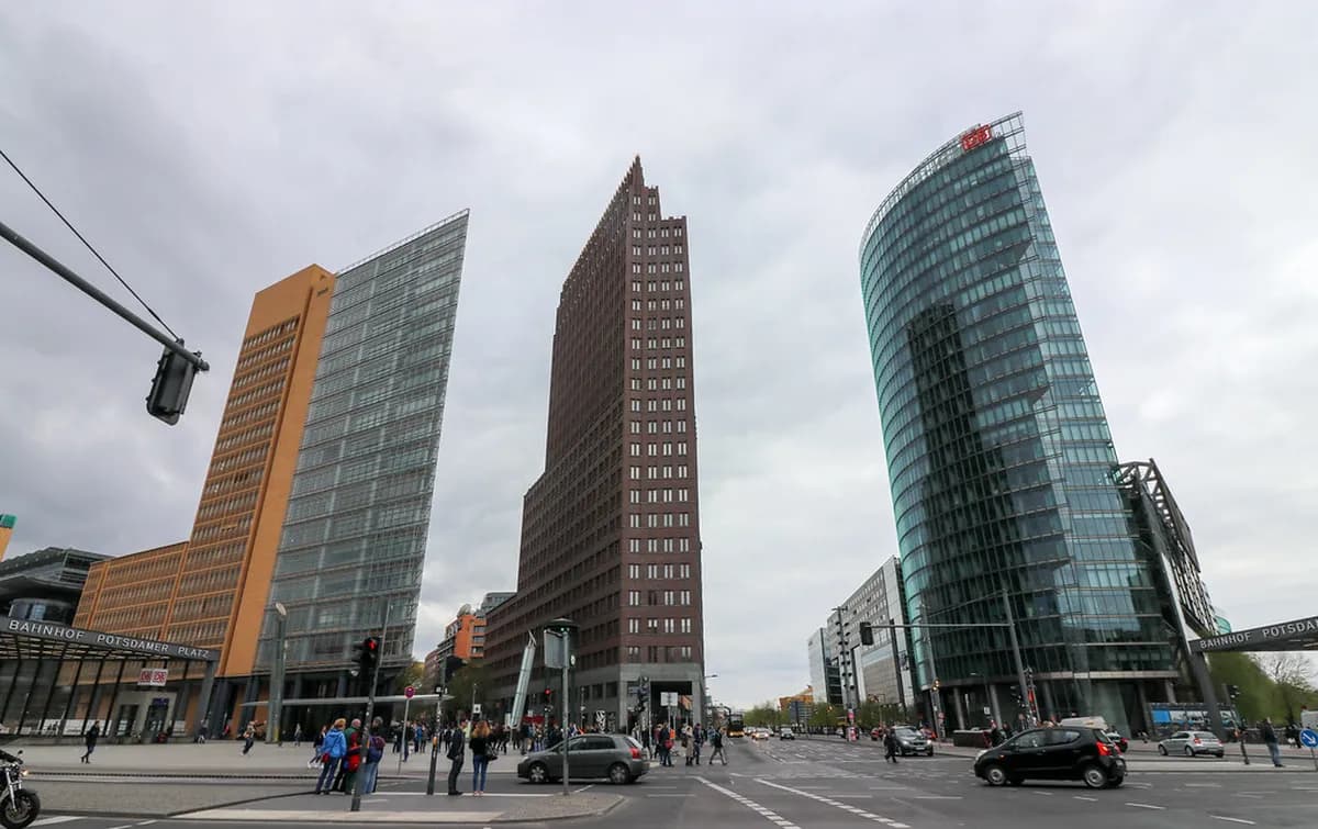 Berlinale Public Screenings: Guide to Tickets & Venues