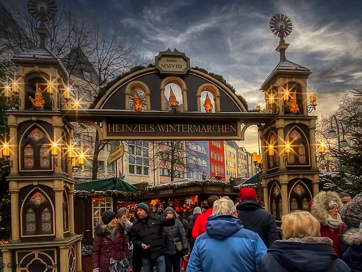 Cologne Christmas Market Guide: 2026 Tips & Map