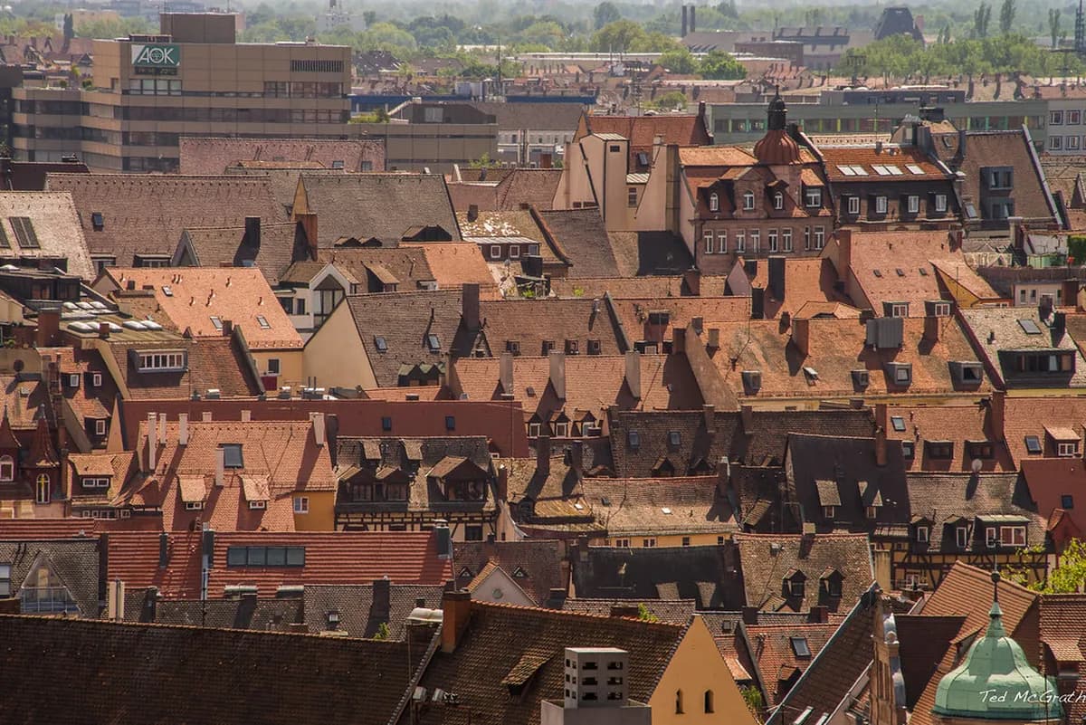 Nuremberg Gingerbread Guide: Best Lebkuchen Tips