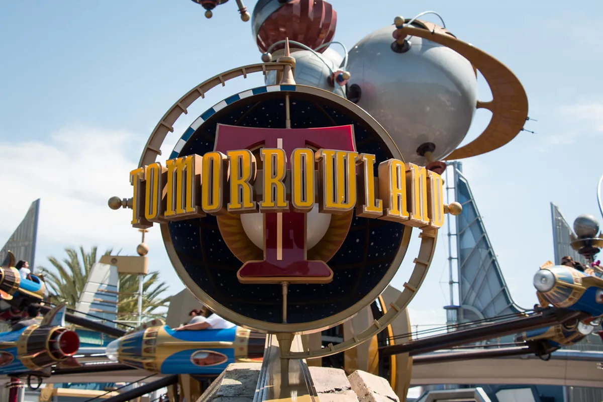 Tomorrowland Packing List: 10 Essentials for DreamVille