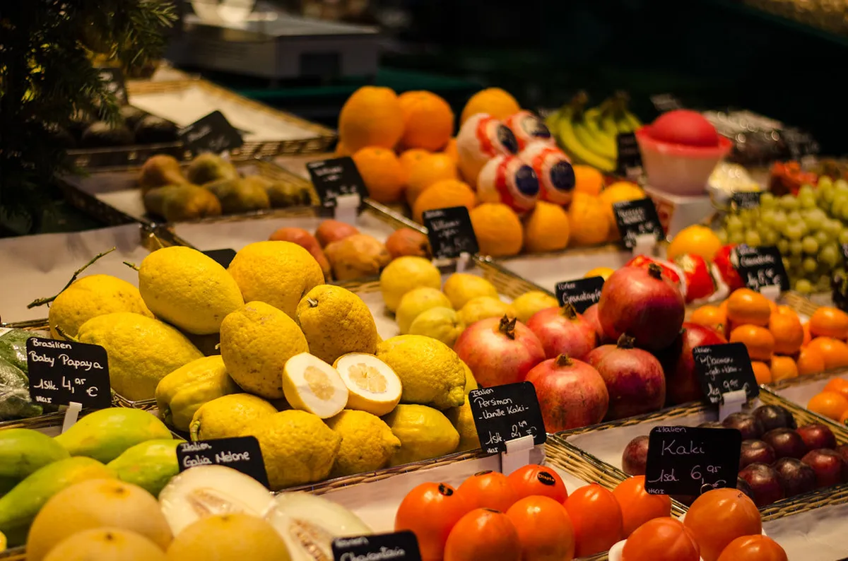 Viktualienmarkt Christmas Guide: Munich's Top Foodie Market