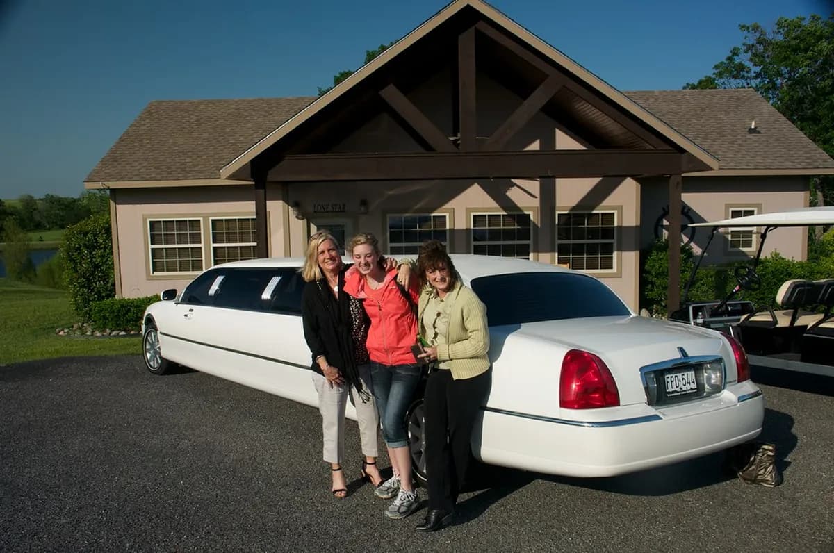 Where to Stay ADE Amsterdam: Best Hotels and Areas