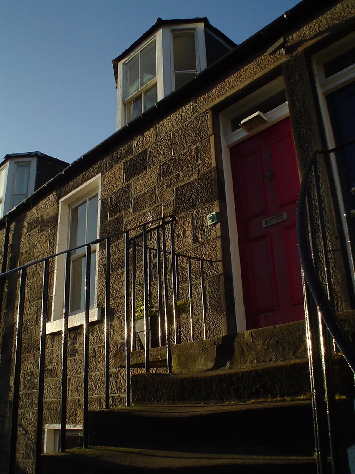 Where to Stay Edinburgh Hogmanay: Best Areas & Hotels