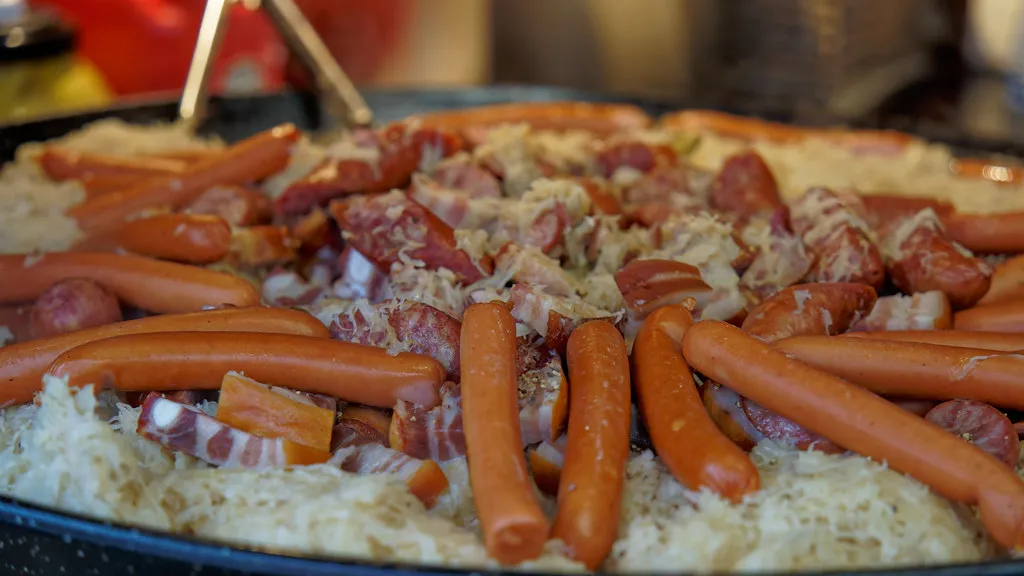 Seasonal Demand and Overtourism Management