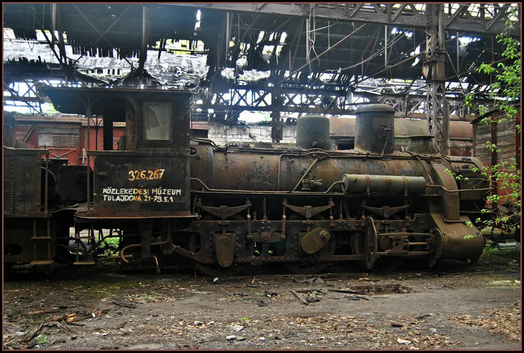 Essential Travel Logistics and Budgeting in Budapest