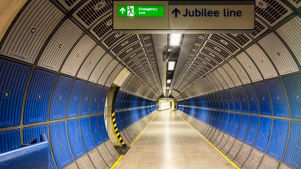 Official Shuttle and Metal Train Services