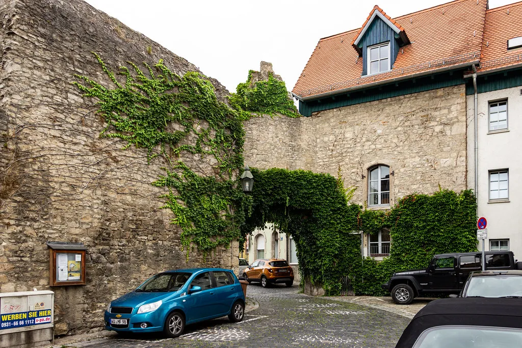 Exploring the Christkindlesmarkt and Sister Cities Market in Nuremberg