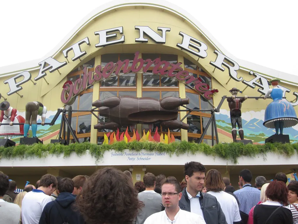 Essential Bavarian Meat Classics: Hendl and Schweinshaxe in Munich