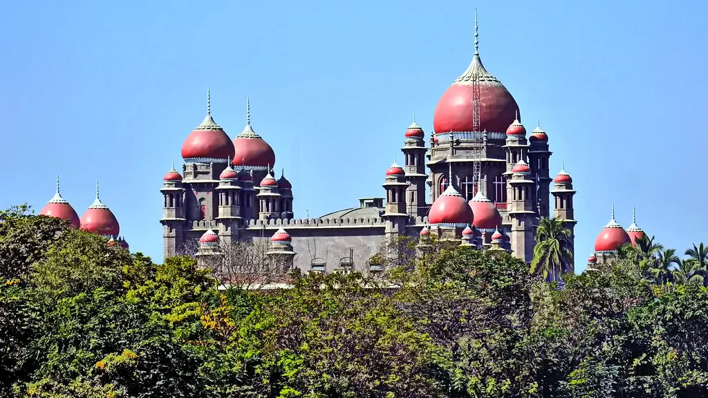 Essential Etiquette for Religious Events