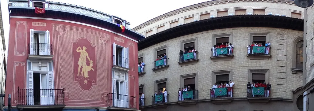 Safety Tips for Runners and Spectators in Pamplona