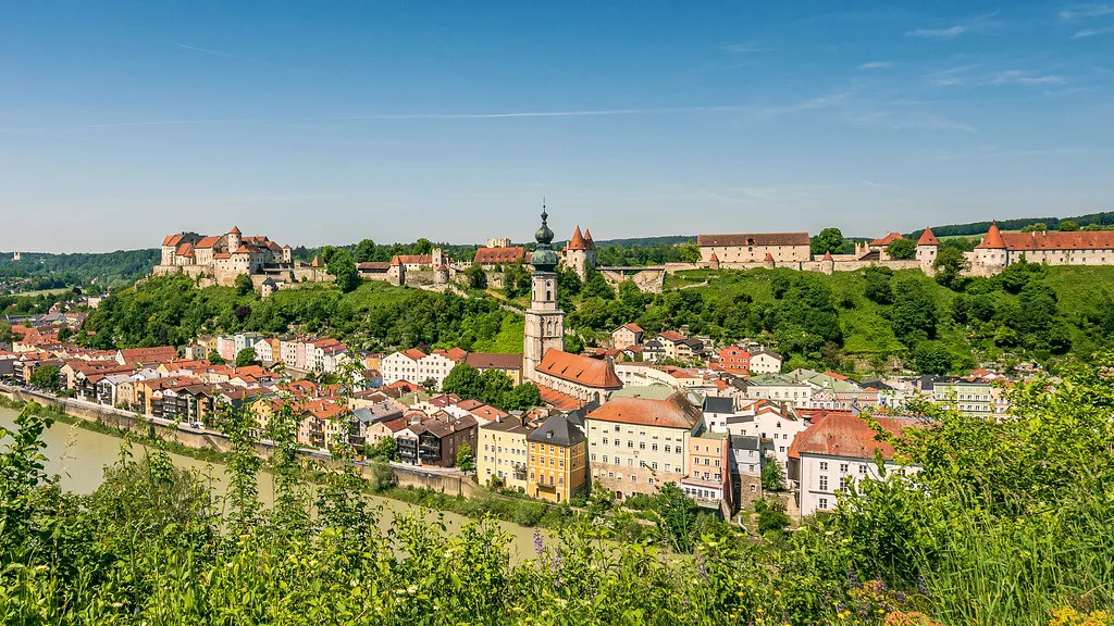 Essential Tips for a Smooth Festival Experience in Salzburg