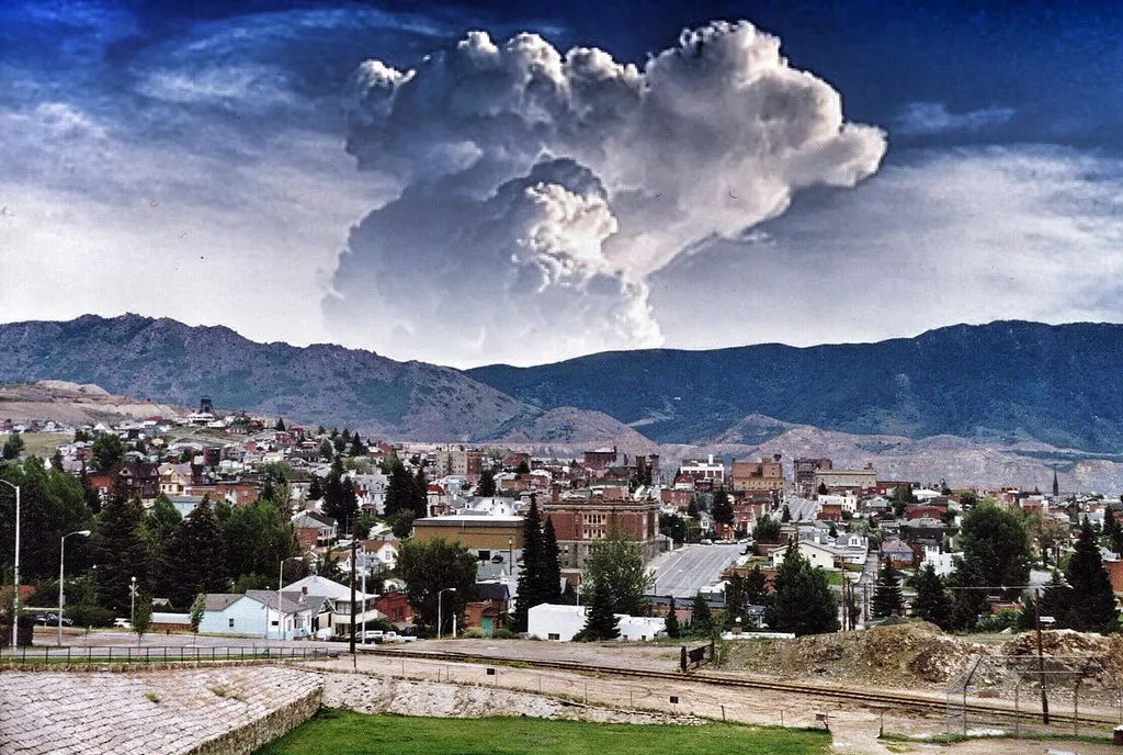 The Tomorrowland Thailand "Success Checklist" (Before March 7) in Boom