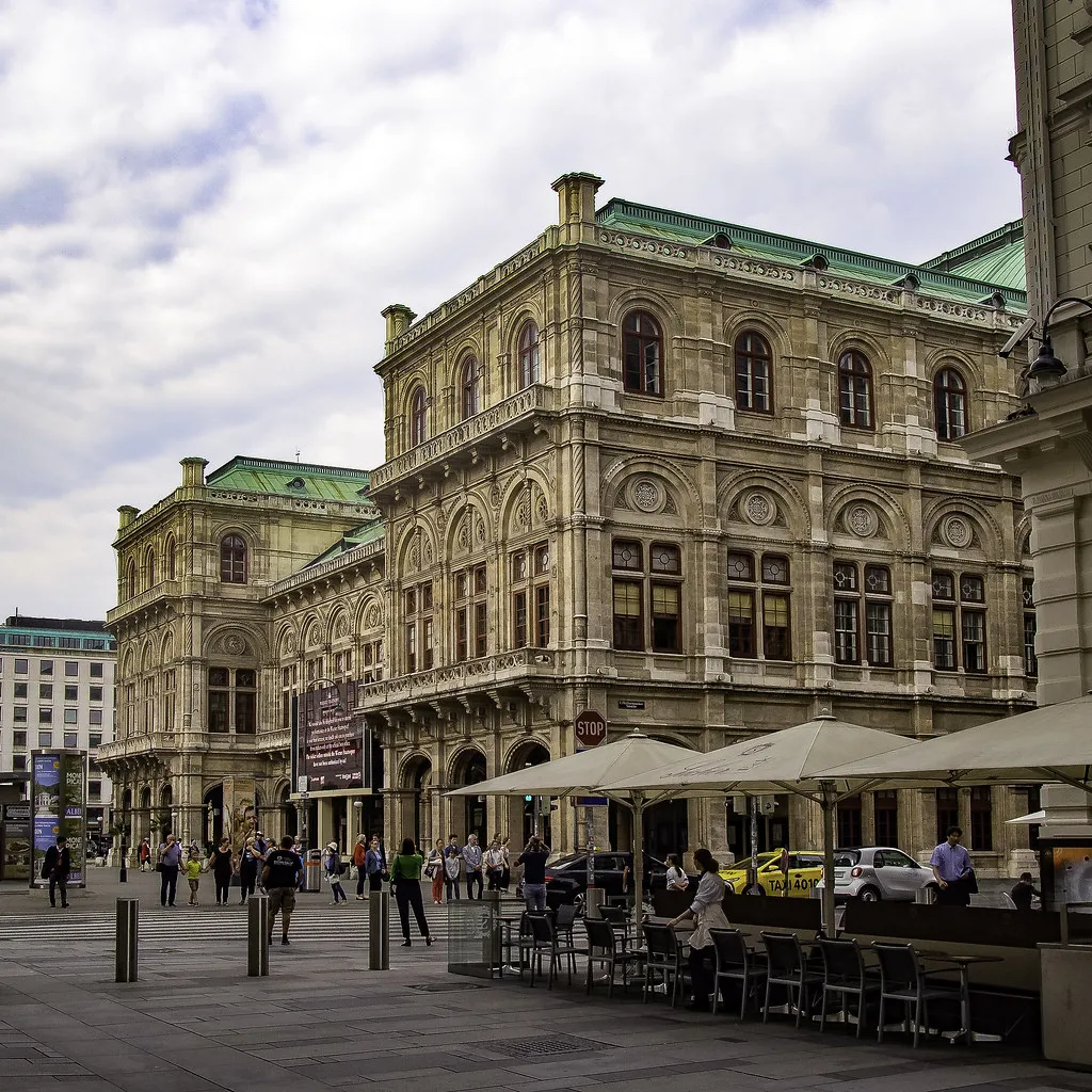 Best Areas to Stay Near the Opera House in Vienna