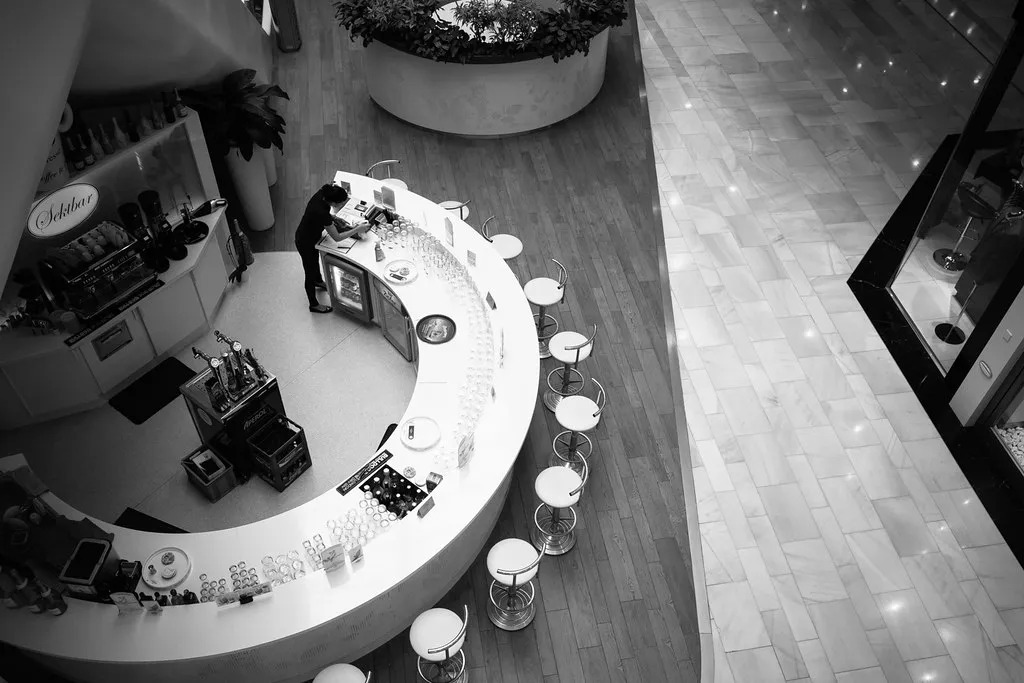 Beauty and Grooming Standards for Guests in Vienna