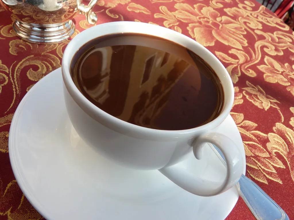 Booking Strategies for a Smooth Festival Trip in Venice